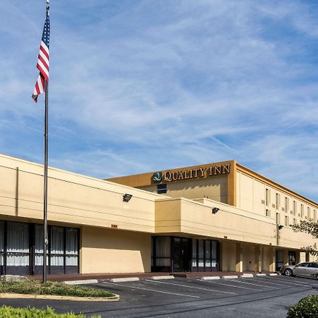 Quality Inn Near Joint Base Andrews-Washington Area Camp Springs Eksteriør bilde