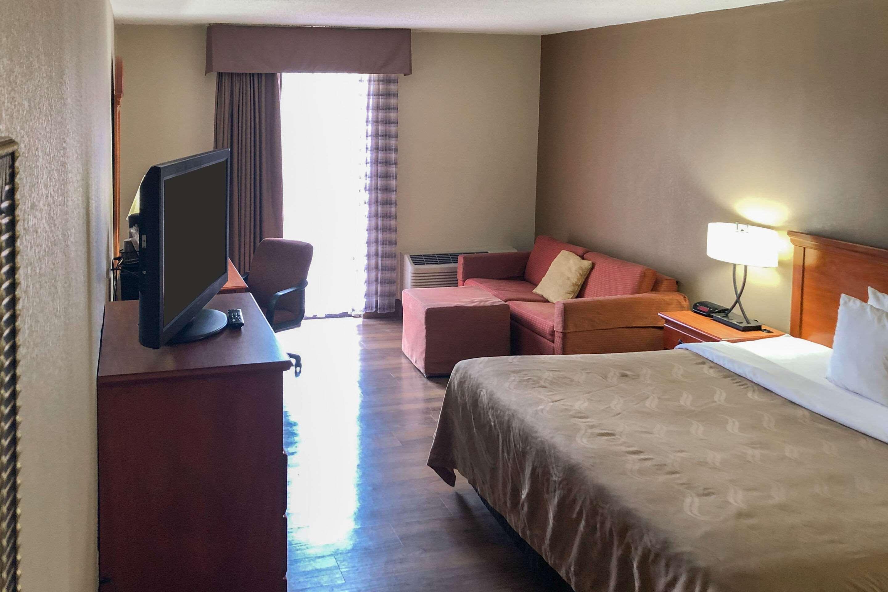 Quality Inn Near Joint Base Andrews-Washington Area Camp Springs Eksteriør bilde