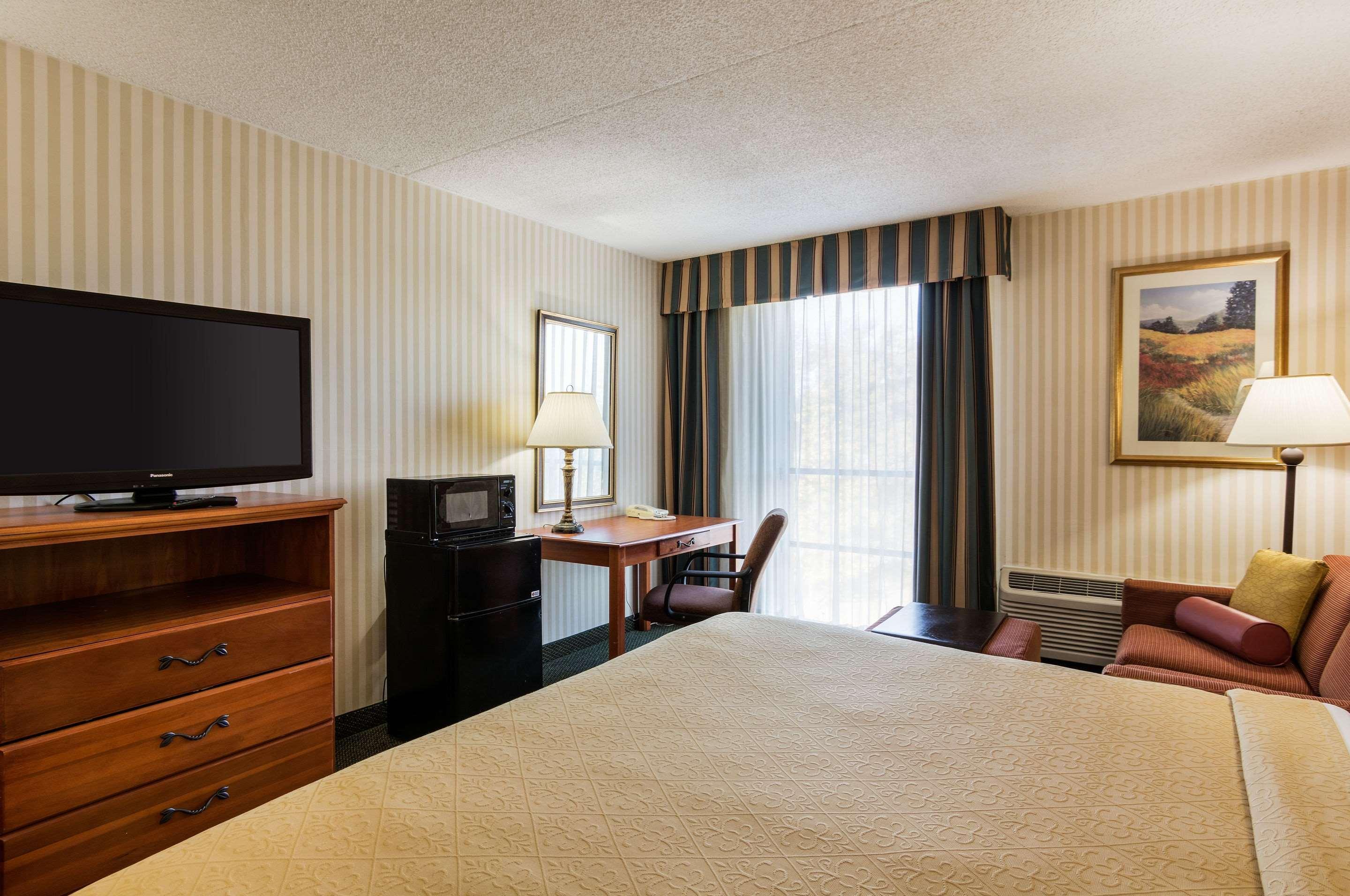 Quality Inn Near Joint Base Andrews-Washington Area Camp Springs Eksteriør bilde