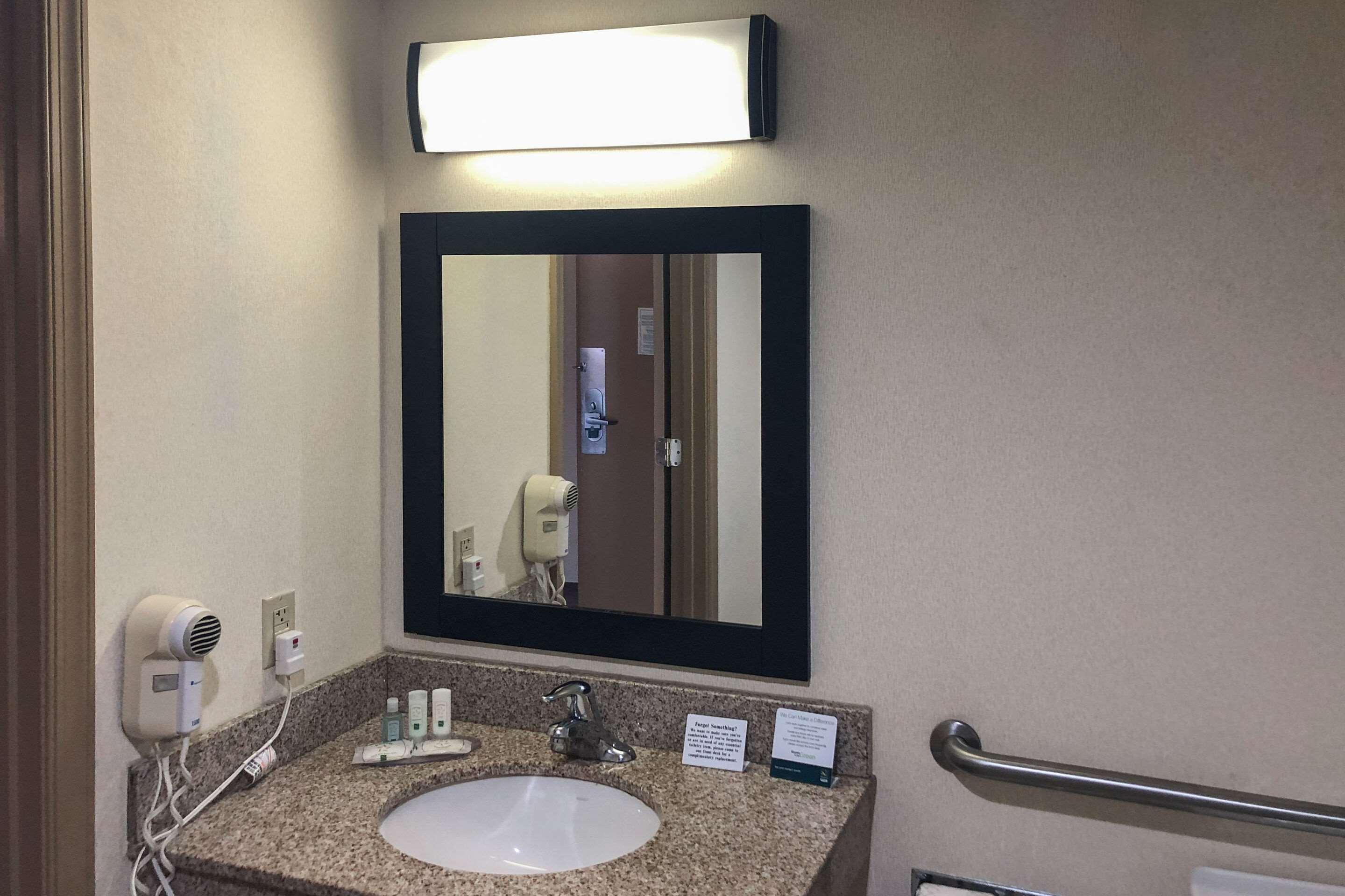 Quality Inn Near Joint Base Andrews-Washington Area Camp Springs Eksteriør bilde